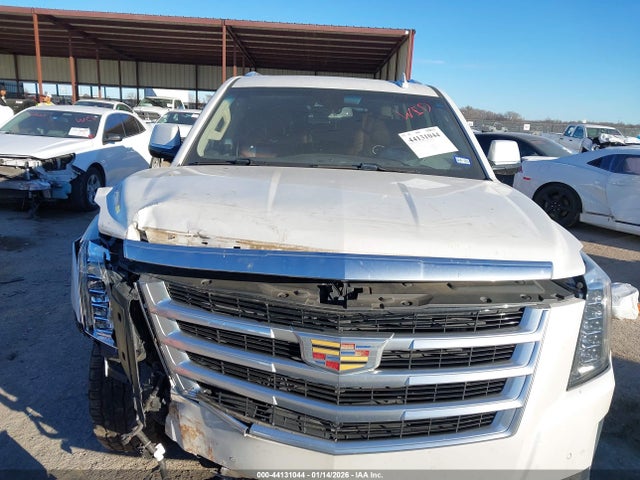 Продажа на аукционе авто 2016 Cadillac Escalade Esv Premium Collection, vin: 1GYS4JKJ3GR276911, номер лота: 44131044