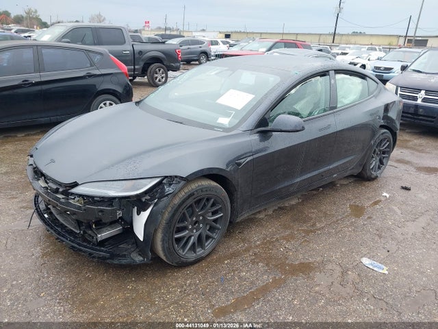2026 Tesla Model 3 Premium Rear-wheel Drive მანქანა იყიდება აუქციონზე, vin: 5YJ3E1EA2TF135721, აუქციონის ნომერი: 44131049