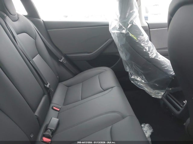 44131054 :رقم المزاد ، 5YJ3E1EA9TF143427 vin ، 2026 Tesla Model 3 Premium Rear-wheel Drive مزاد بيع