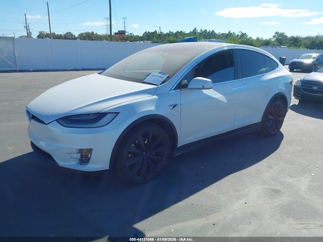2021 TESLA MODEL X 5YJXCDE28MF322884 Photo 1