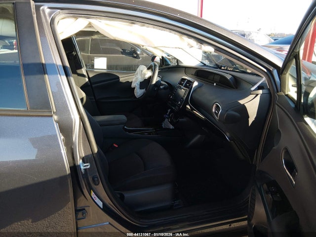 JTDKAMFPXM3169531 Toyota Prius Prime Le