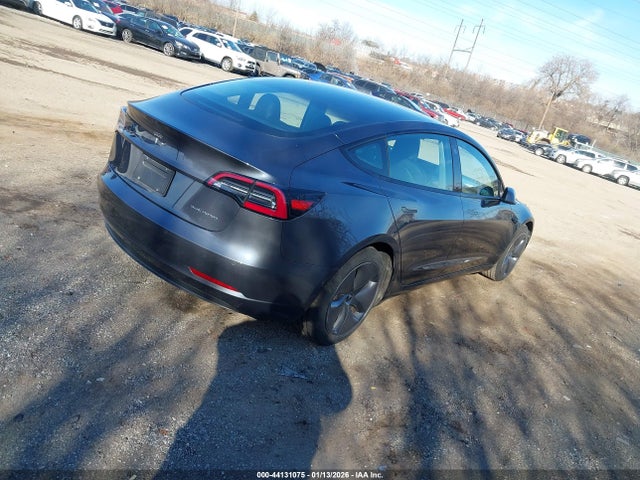 2021 TESLA MODEL 3 5YJ3E1EB0MF014826 Photo 3