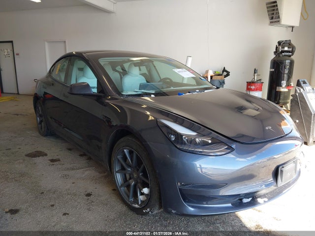 2021 TESLA MODEL 3 5YJ3E1EAXMF081487 Photo 0