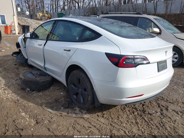 2021 TESLA MODEL 3 5YJ3E1EA4MF060571 Photo 2