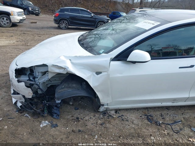 2021 TESLA MODEL 3 5YJ3E1EA4MF060571 Photo 5
