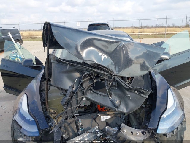 2021 TESLA MODEL 3 5YJ3E1EB3MF002587 Photo 9