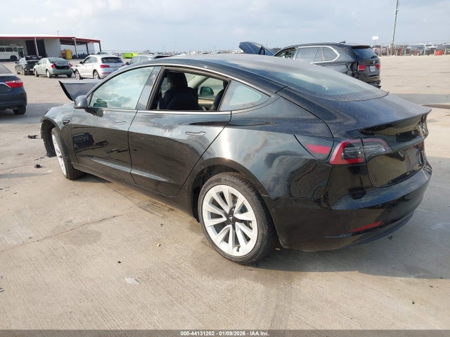 2021 TESLA MODEL 3 5YJ3E1EB3MF002587 Photo 2