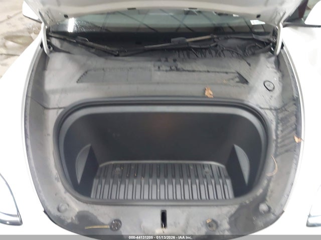 2021 TESLA MODEL Y 5YJYGDEE4MF153496 Photo 9