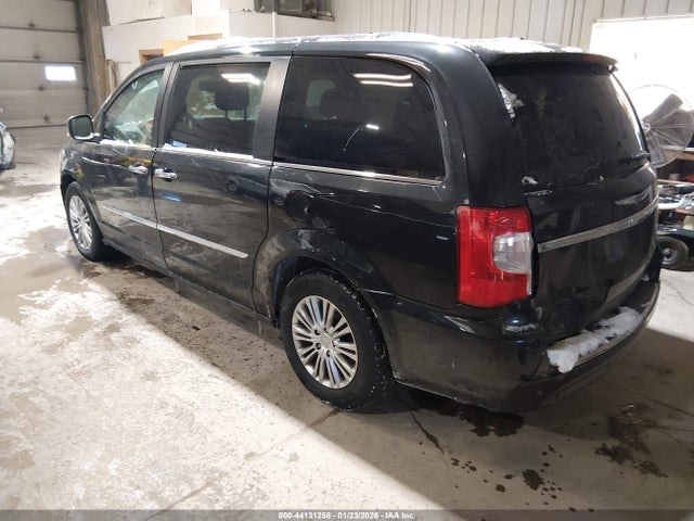 2013 Chrysler Town & Country Touring-l მანქანა იყიდება აუქციონზე, vin: 2C4RC1CG7DR590223, აუქციონის ნომერი: 44131258
