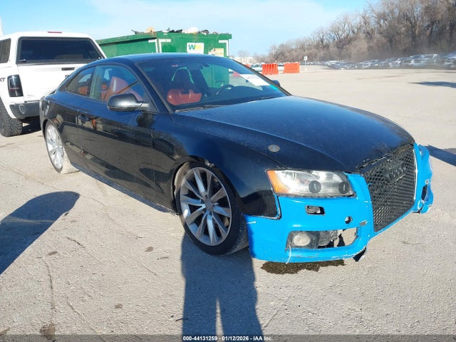 2010 AUDI S5 WAUVVAFR7AA015851 Photo 0