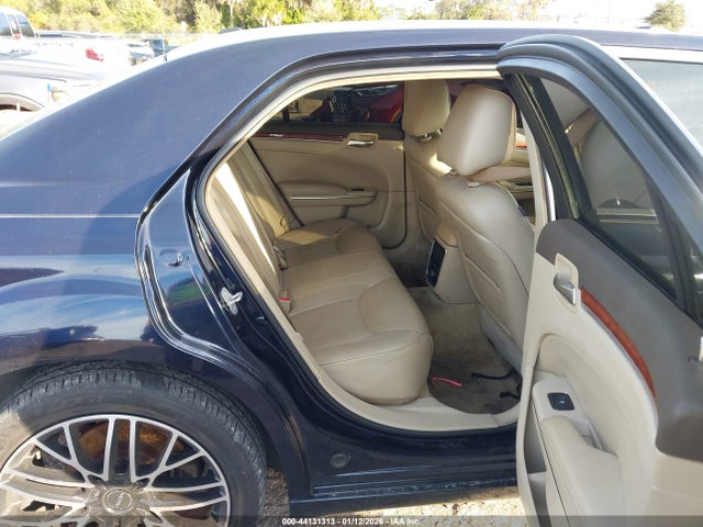 2011 CHRYSLER 300C 2C3CA6CT9BH561044 Photo 7