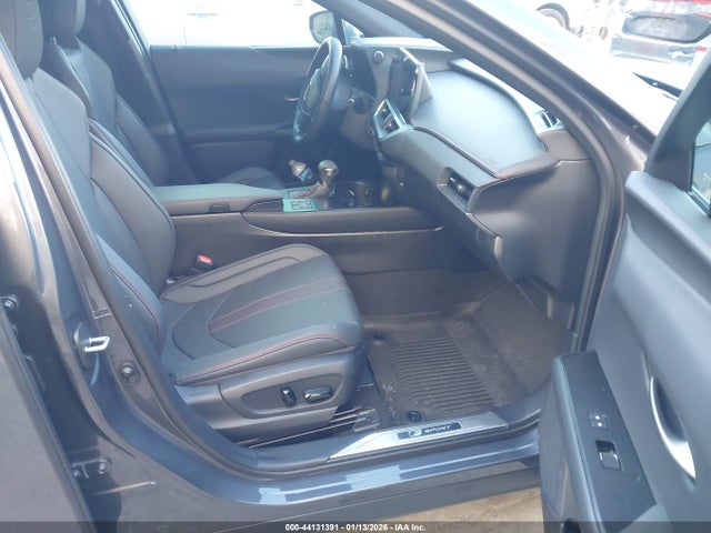 2024 LEXUS UX 250H JTHR6JBH5R2189887 Photo 4