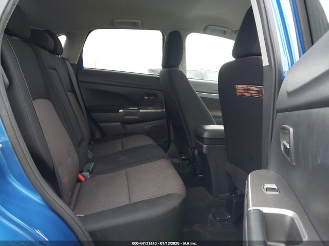 2018 MITSUBISHI OUTLANDER SPORT JA4AP3AU4JU025183 Photo 7