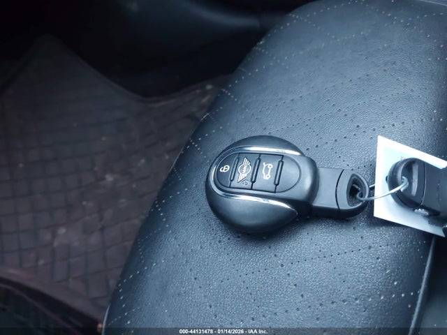 2019 MINI CLUBMAN WMWLU5C53K2G04140 Photo 10