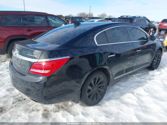 1G4GB5G36GF146380 Buick Lacrosse Leather