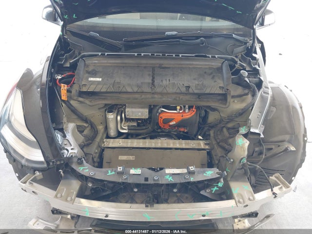 2021 TESLA MODEL Y 5YJYGDEE0MF246970 Photo 9