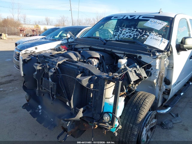 44131493 :رقم المزاد ، 1GTR2VE74DZ310416 vin ، 2013 Gmc Sierra 1500 Sle مزاد بيع