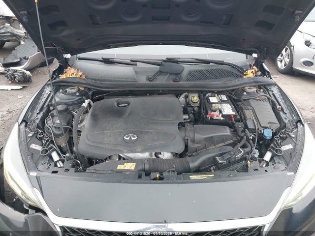 2018 INFINITI QX30 SJKCH5CR2JA043275 Photo 9