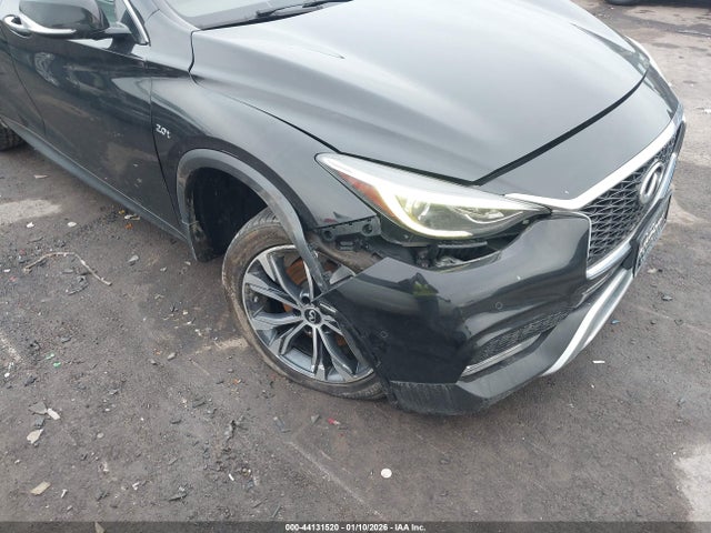 2018 INFINITI QX30 SJKCH5CR2JA043275 Photo 5
