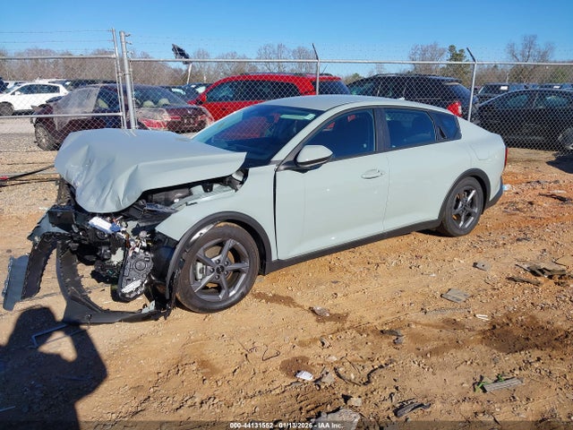 44131552 :رقم المزاد ، 3KPFT4DE6SE200373 vin ، 2025 Kia K4 Lxs مزاد بيع