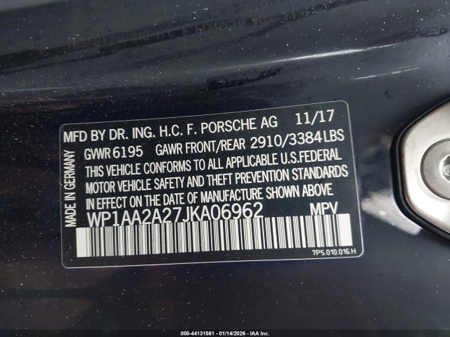 44131561 :رقم المزاد ، WP1AA2A27JKA06962 vin ، 2018 Porsche Cayenne Platinum Edition مزاد بيع
