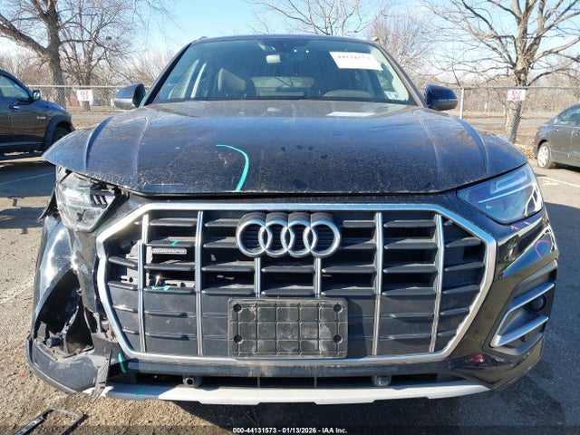 2022 Audi Q5 Premium 40 Tfsi Quattro S Tronic მანქანა იყიდება აუქციონზე, vin: WA1ABAFY2N2114654, აუქციონის ნომერი: 44131573