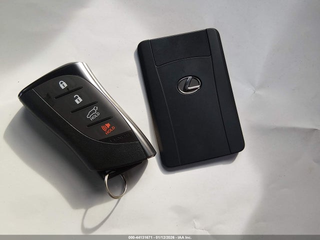 44131671 :رقم المزاد ، 2T2GGCEZ7TC104087 vin ، 2026 Lexus Nx 350 Premium مزاد بيع