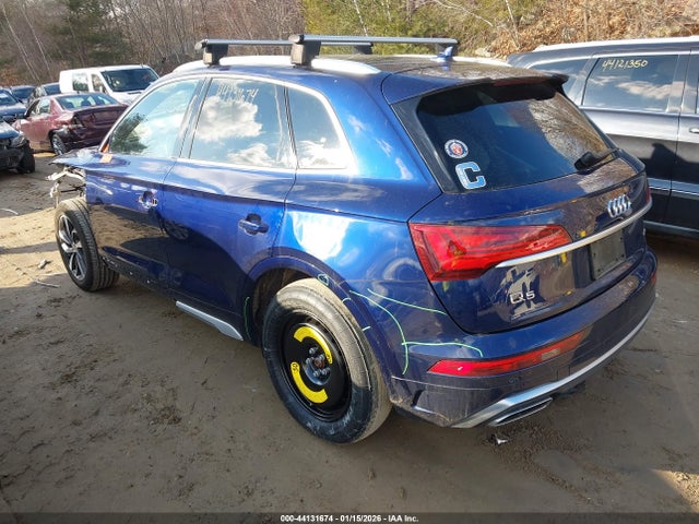 2022 AUDI Q5 WA1EAAFY7N2099198 Photo 2