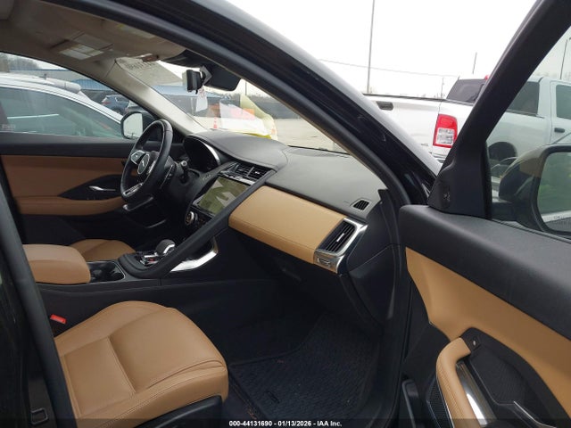 2021 JAGUAR E-PACE SADFP2FX9M1027465 Photo 4