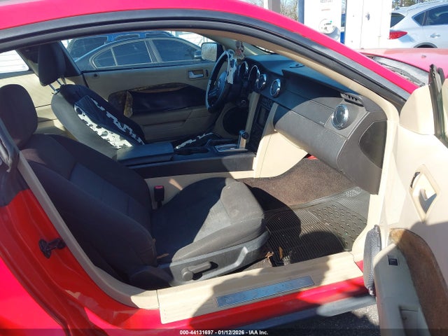 2007 FORD MUSTANG 1ZVFT80N975197546 Photo 4