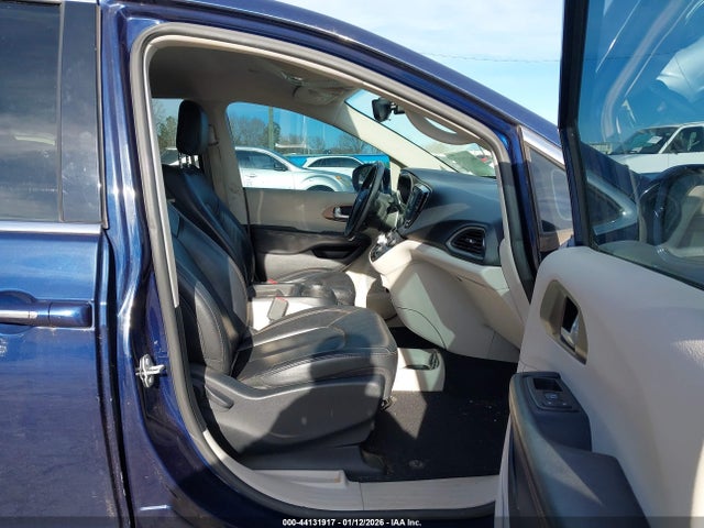 2017 CHRYSLER PACIFICA 2C4RC1BG0HR588093 Photo 4