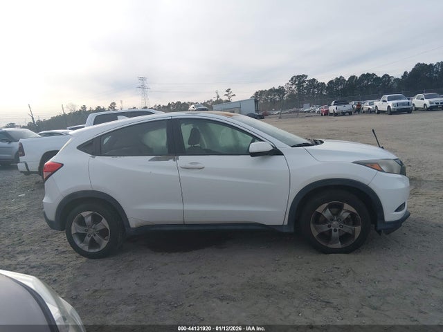 Honda HR-V LX 2017 3CZRU5H35HM720680 Image 13