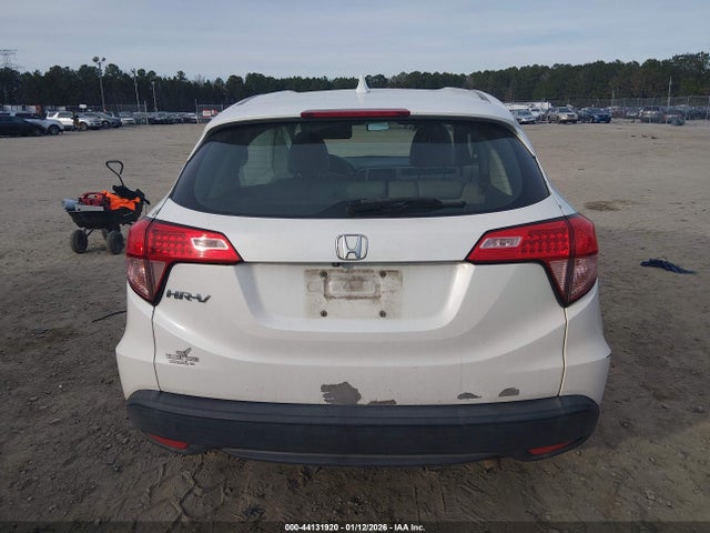Honda HR-V LX 2017 3CZRU5H35HM720680 Image 16