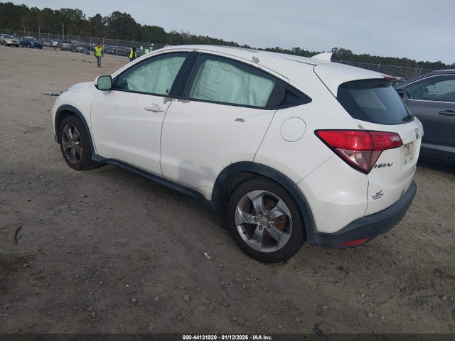 Honda HR-V LX 2017 3CZRU5H35HM720680 Image 3