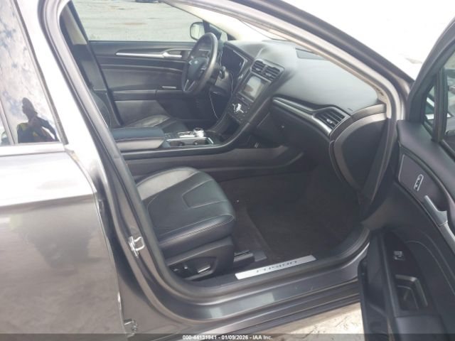 2019 FORD FUSION HYBRID 3FA6P0RU6KR161988 Photo 4