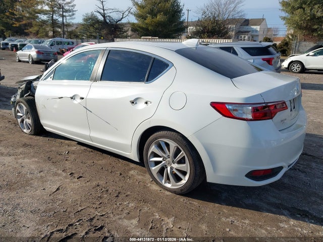2018 ACURA ILX 19UDE2F32JA001289 Photo 2