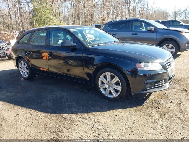 2011 AUDI A4 WAUSFAFL3BA017934 Photo 0
