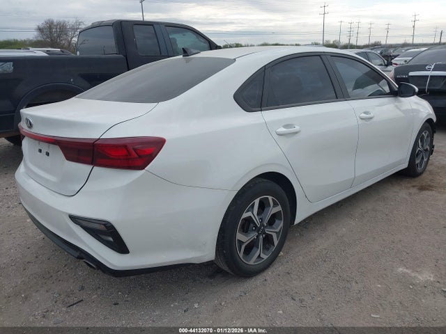 Aukcja sprzedaży 2021 Kia Forte Lxs, vin: 3KPF24AD9ME410130, numer aukcji: 44132070