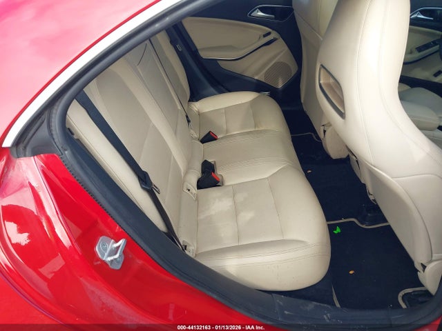 Mercedes-Benz CLA 250 2018 WDDSJ4EB3JN572505 Image 8