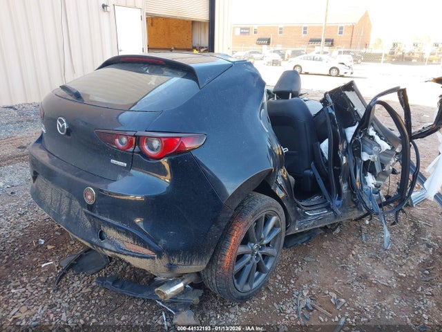 44132193 :رقم المزاد ، JM1BPAKL5N1508600 vin ، 2022 Mazda Mazda3 Select مزاد بيع