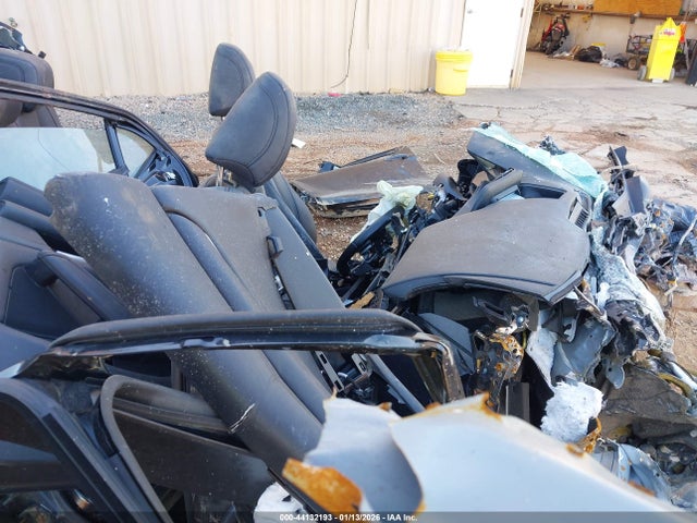 44132193 :رقم المزاد ، JM1BPAKL5N1508600 vin ، 2022 Mazda Mazda3 Select مزاد بيع