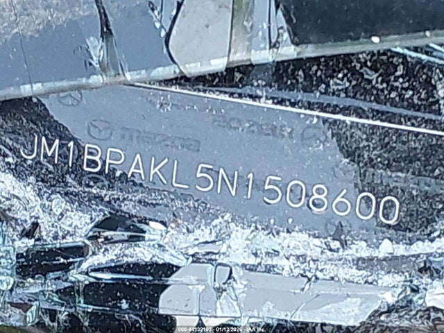 44132193 :رقم المزاد ، JM1BPAKL5N1508600 vin ، 2022 Mazda Mazda3 Select مزاد بيع