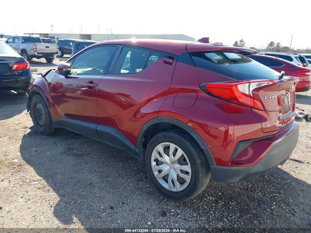 JTNKHMBX6K1047481 Toyota C-HR LE