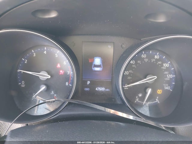 JTNKHMBX6K1047481 Toyota C-HR LE