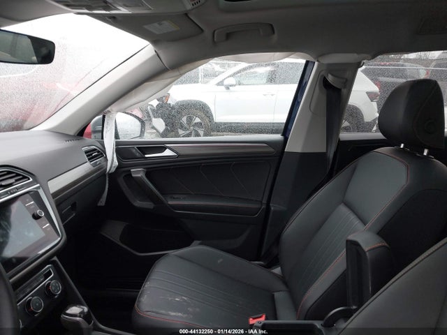 2024 VOLKSWAGEN TIGUAN 3VVAB7AX6RM224503 Photo 4