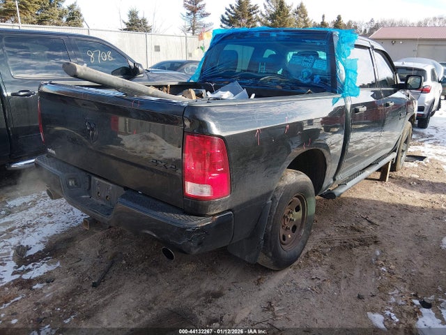 2018 RAM 1500 1C6RR7KT2JS270812 Photo 3