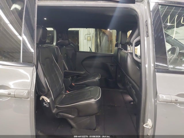 Продажа на аукционе авто 2021 Chrysler Pacifica Limited Awd, vin: 2C4RC3GG9MR536685, номер лота: 44132279