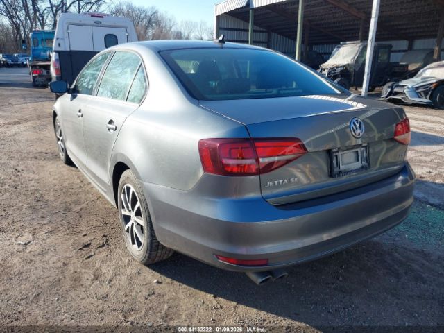 2018 VOLKSWAGEN JETTA 3VWDB7AJ1JM260639 Photo 2