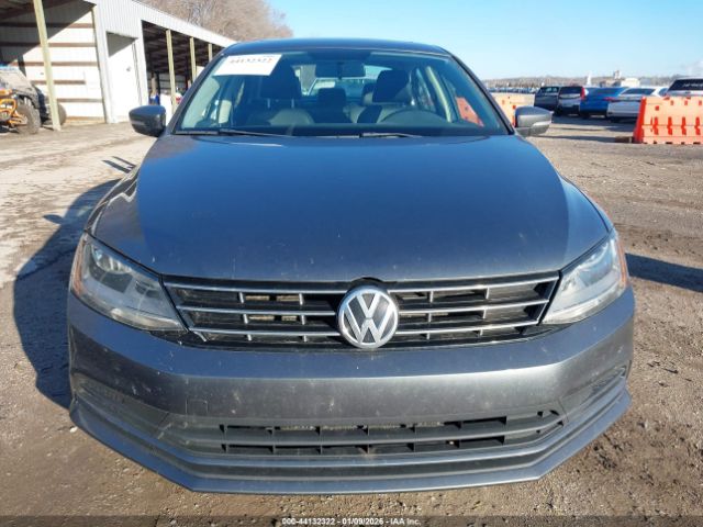 2018 VOLKSWAGEN JETTA 3VWDB7AJ1JM260639 Photo 5