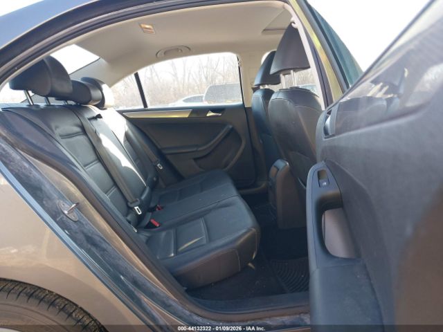 2018 VOLKSWAGEN JETTA 3VWDB7AJ1JM260639 Photo 7